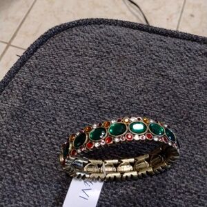 NEW ViVi Multicolored stretch bracelet NWT